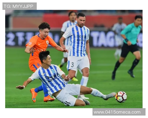 鲁能与富力激情对决海报揭幕展现足球魅力与团队精神