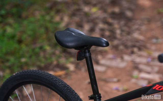 迪卡侬 ROCKRIDER ST100 山地车(图11)