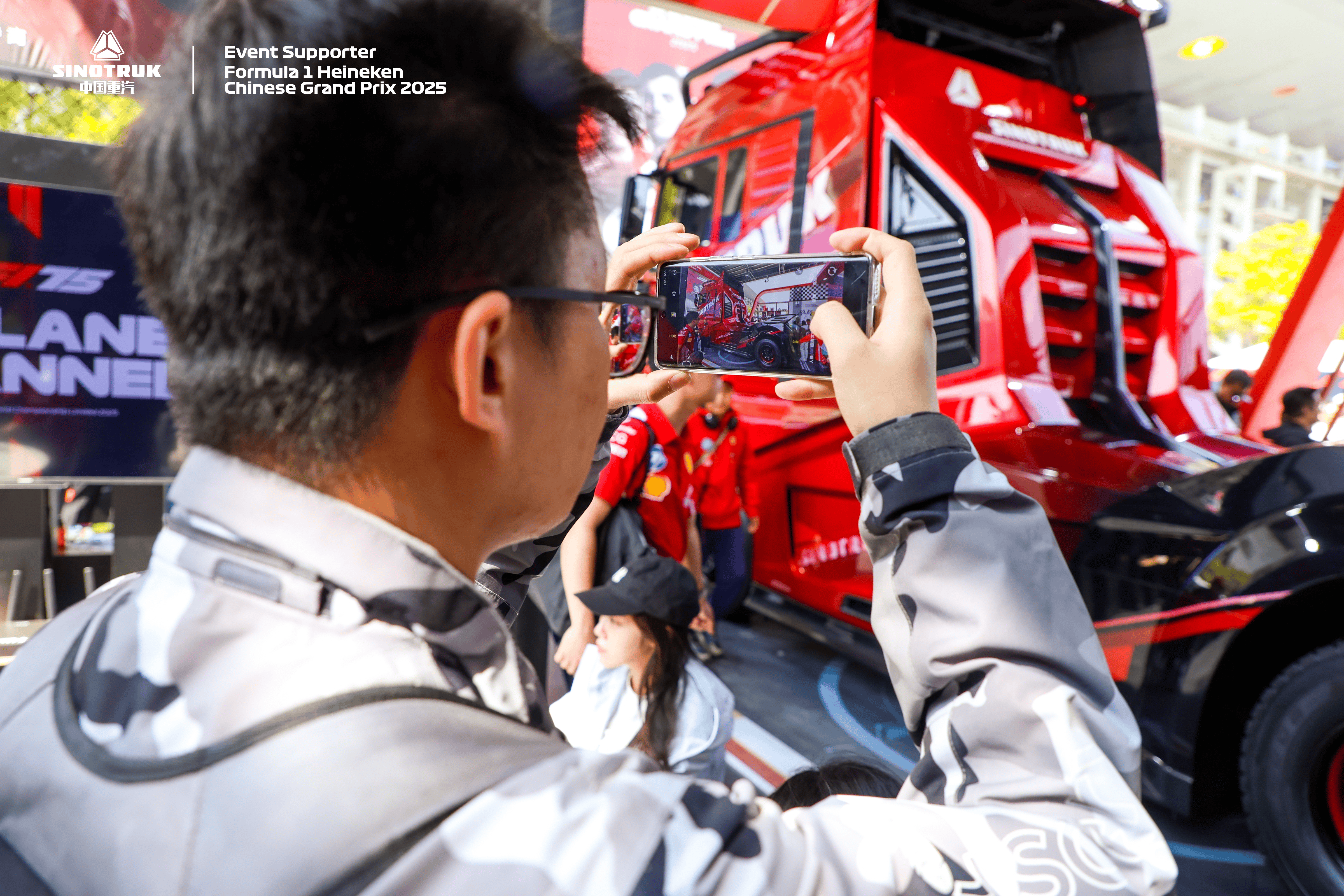 从F1赛道到世界公路 中国重汽破界诠释卡车文化新高度(图5)