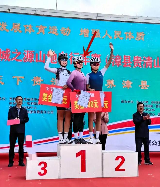 骑行达人赵瑞兰离世曾称骑行找到人生意义多次写下人生很短(图2)