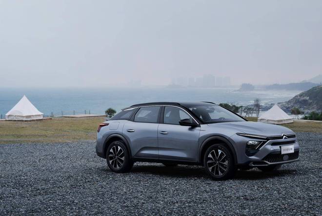 凡尔赛C5 X荣誉车主吕先景问鼎2025亚洲山地自行车锦标赛(图5)