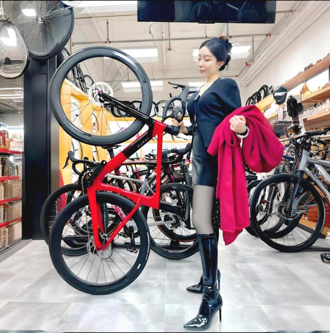 2025山地车避坑指南：崔克闪电对比捷安特梅花喜德盛性价比火狐电竞下载(图1)